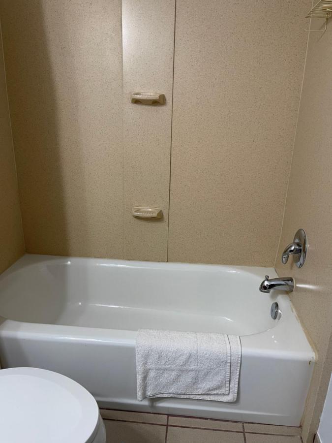 Budget Inn Temple Hills Luaran gambar