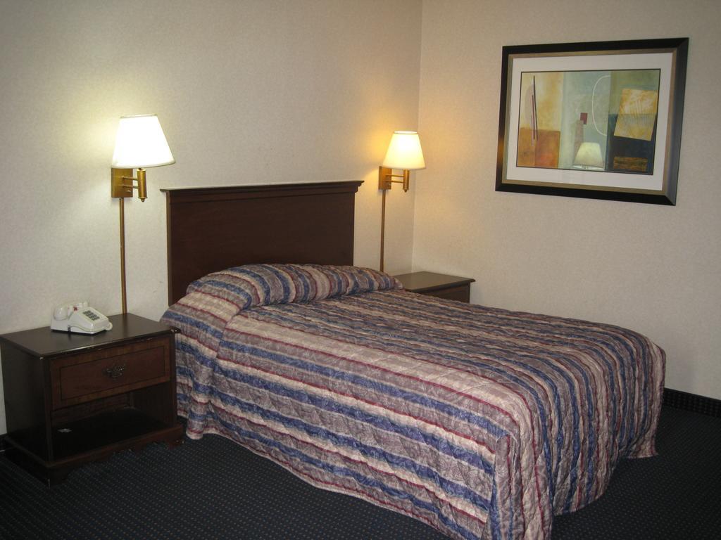 Budget Inn Temple Hills Luaran gambar
